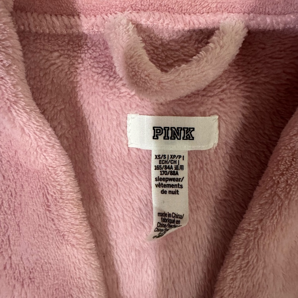 Victoria Secret Pink Robe - Picture 2 of 4